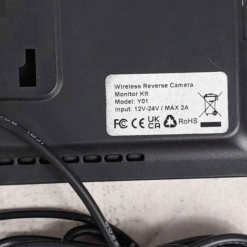 Yakry Wireless Reverse Camera Monitor Kit Y01 Black Dash Display 12V-24V TESTED